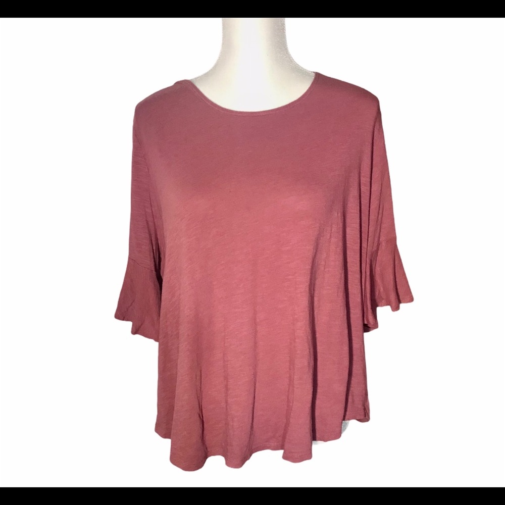 Cato’s pullover shirt